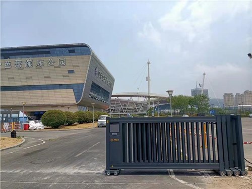 段滑門係列案例