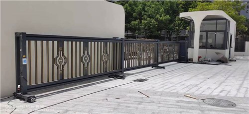 段滑門係列案例